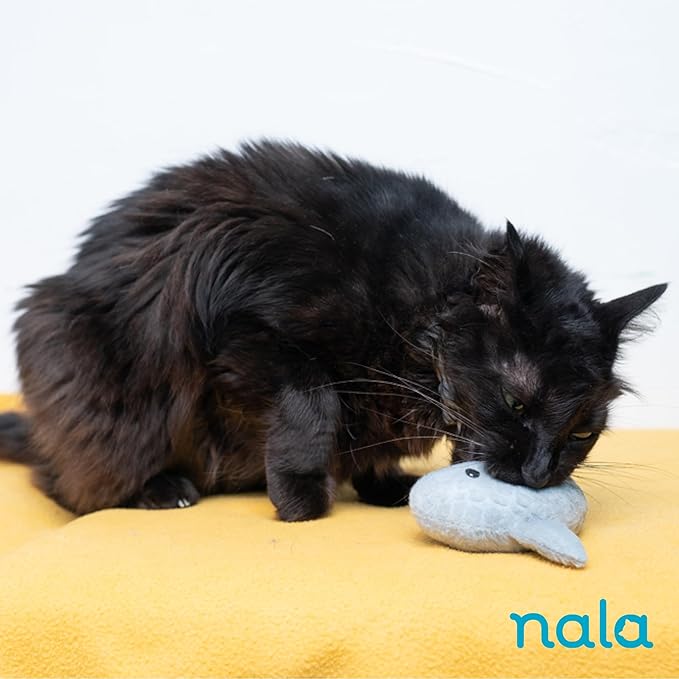 Caitec Presents Nala Cat Simon The Shark - Catnip Toy - Interactive Cat Toy - Chew Toy - Pillow Toy, 3 Pack