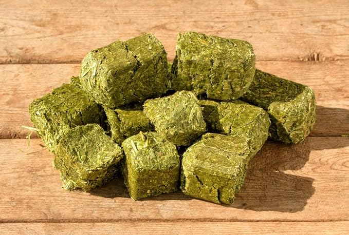 CZ Grain Alfalfa Cubes for Feeding - Rabbits, Goats, Chickens, Cattle, Horses, All Animals Love Alfalfa Cubes (1 Pound)