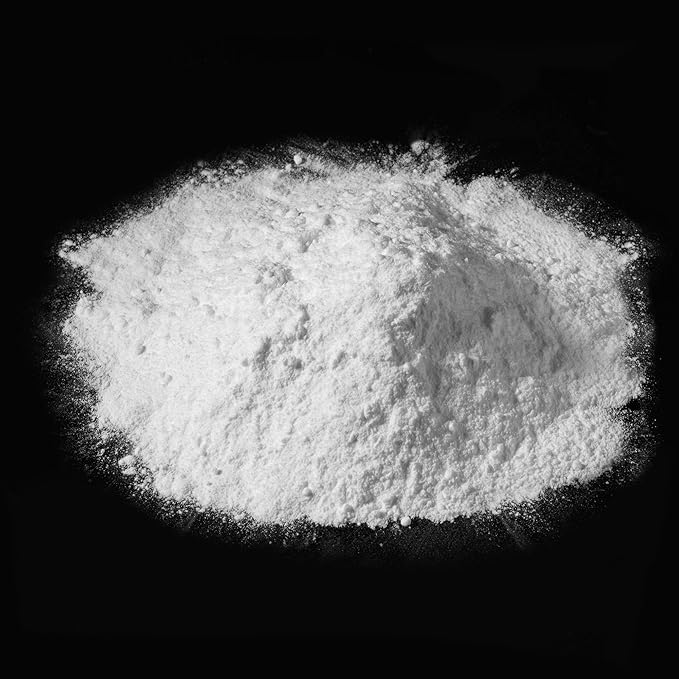 Eye Envy Tear Stain Remover Powder for Dogs and Cats. 100% Natural, Safe. Apply Around Eyes. Absorbs and Repels Tears. Keeps Area Dry. Treats The Cause of Staining. Made in The USA. (.5 oz)