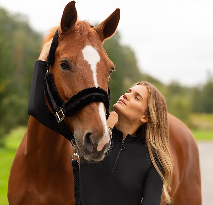 Equinavia Valkyrie Soft Ultra Fleece Padded Adjustable Breakaway Horse Halter - Black/Black - Cob